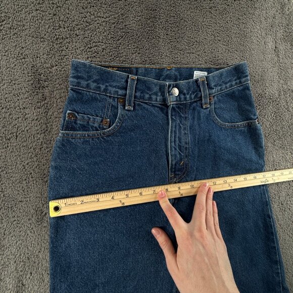 VTG Levi’s 565 Women Size 14 Loose Fit Blue Denim Jeans All Cotton ACTL 25x26.5 - Picture 9 of 16